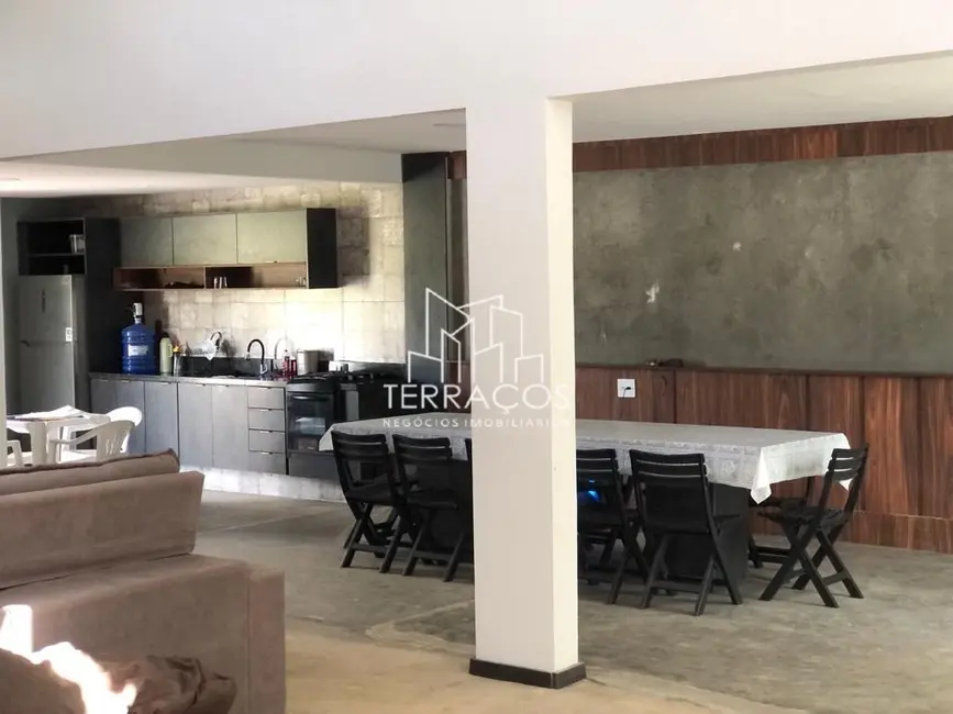 Foto 8 de Chácara com 3 quartos à venda, 280m2 em Piracaia - SP