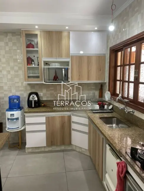 Foto 3 de Chácara com 3 quartos à venda, 525m2 em Serra Negra - SP