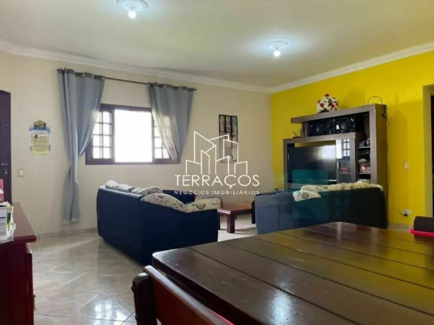 Foto 2 de Chácara com 4 quartos à venda, 260m2 em Jarinu - SP