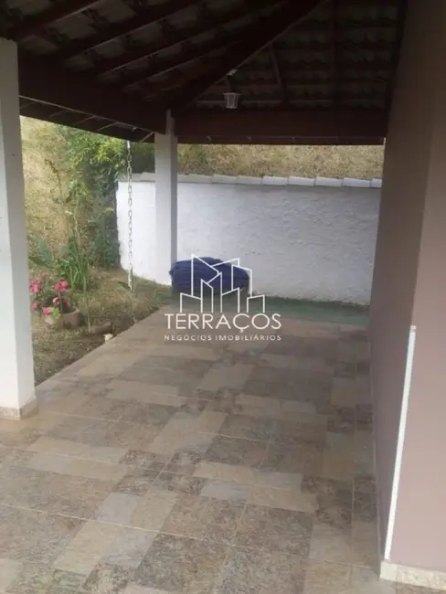 Chácara com 2 quartos à venda, 173m2 em Pinhalzinho - SP - imagem 5 Foto 5 de Chácara com 2 quartos à venda, 173m2 em Pinhalzinho - SP