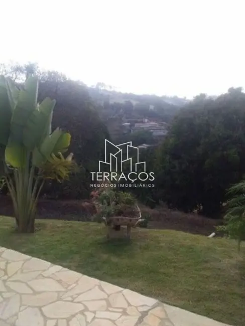 Chácara com 2 quartos à venda, 173m2 em Pinhalzinho - SP - imagem 8 Foto 8 de Chácara com 2 quartos à venda, 173m2 em Pinhalzinho - SP