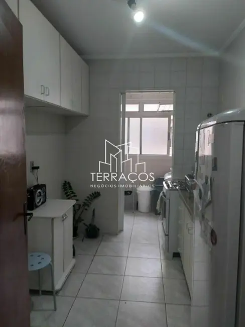 Foto 5 de Apartamento com 2 quartos à venda, 62m2 em Centro, Vinhedo - SP