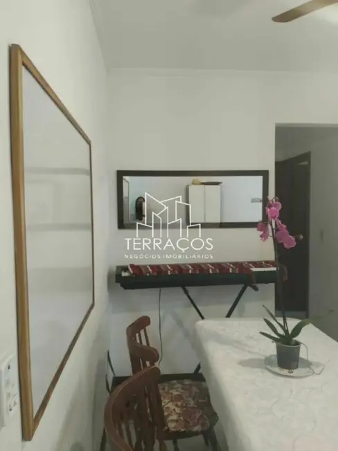 Foto 6 de Apartamento com 2 quartos à venda, 62m2 em Centro, Vinhedo - SP