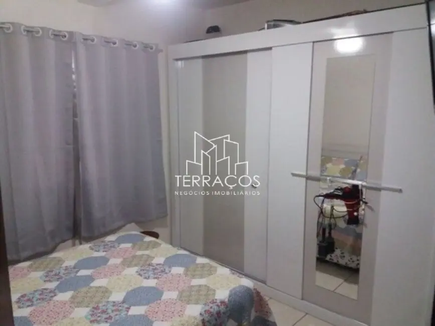 Foto 6 de Casa com 2 quartos à venda, 200m2 em Conjunto Habitacional São José, Campo Limpo Paulista - SP