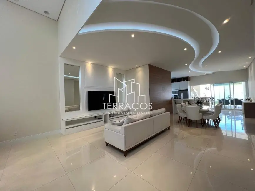 Foto 5 de Casa de Condomínio com 3 quartos à venda, 260m2 em Condomínio Reserva da Serra, Jundiai - SP