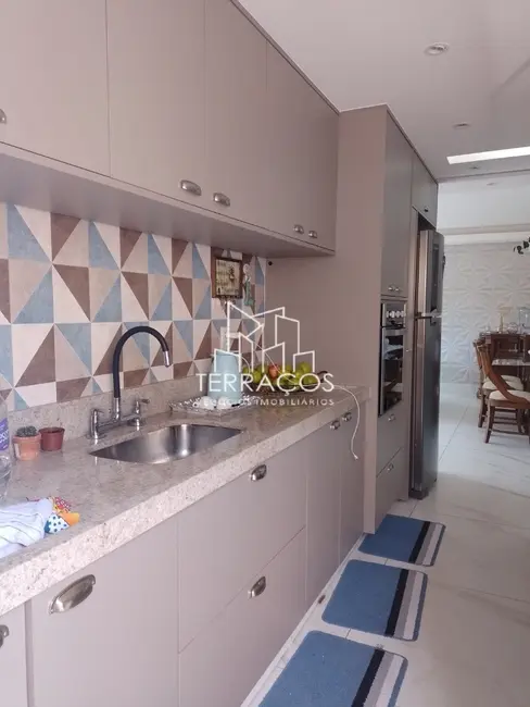 Foto 2 de Casa com 3 quartos à venda, 206m2 em Vila Agrícola, Jundiai - SP