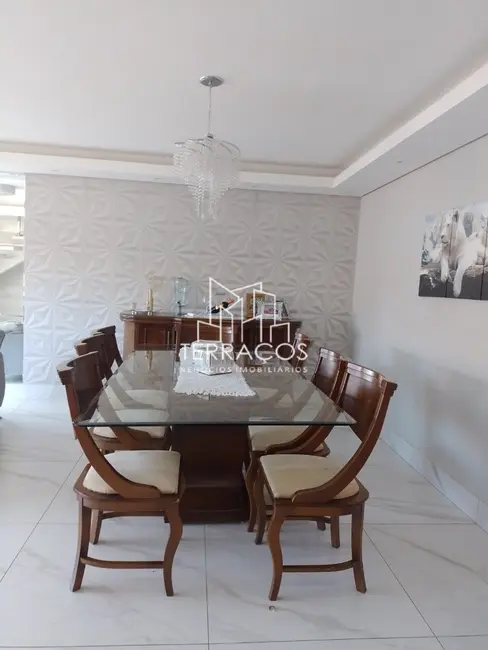 Foto 8 de Casa com 3 quartos à venda, 206m2 em Vila Agrícola, Jundiai - SP