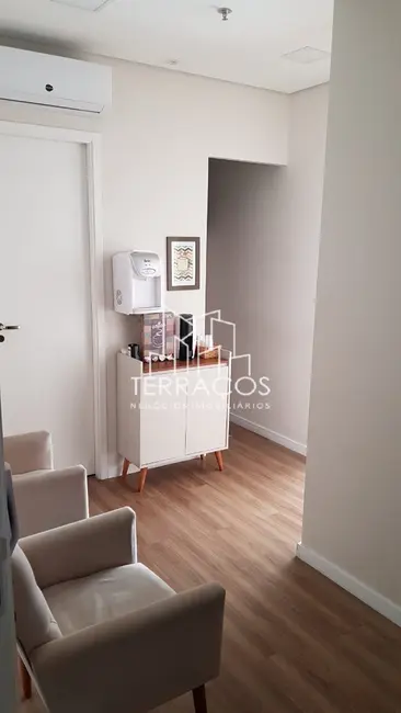 Foto 5 de Sala Comercial com 1 quarto à venda, 35m2 em Centro, Jundiai - SP