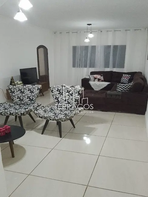 Casa com 3 quartos à venda, 220m2 em Itupeva - SP - imagem 3 Foto 3 de Casa com 3 quartos à venda, 220m2 em Itupeva - SP