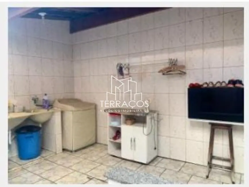 Casa com 3 quartos à venda, 130m2 em Parque da Represa, Jundiai - SP - imagem 4 Foto 4 de Casa com 3 quartos à venda, 130m2 em Parque da Represa, Jundiai - SP