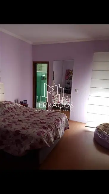 Casa com 3 quartos à venda, 360m2 em Jardim Brasil, Jundiai - SP - imagem 9 Foto 9 de Casa com 3 quartos à venda, 360m2 em Jardim Brasil, Jundiai - SP