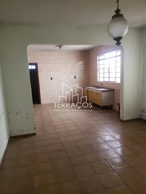Casa com 2 quartos à venda, 126m2 em Vila Vianelo, Jundiai - SP - imagem 4 Foto 4 de Casa com 2 quartos à venda, 126m2 em Vila Vianelo, Jundiai - SP