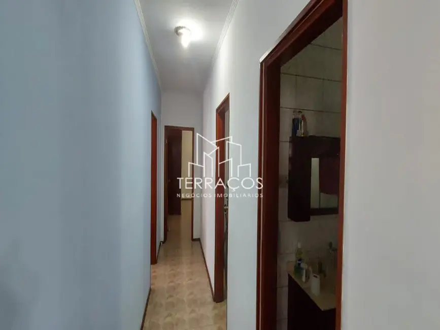 Casa com 3 quartos à venda e para alugar, 184m2 em Jardim Benintendi, Franco Da Rocha - SP - imagem 7 Foto 7 de Casa com 3 quartos à venda e para alugar, 184m2 em Jardim Benintendi, Franco Da Rocha - SP