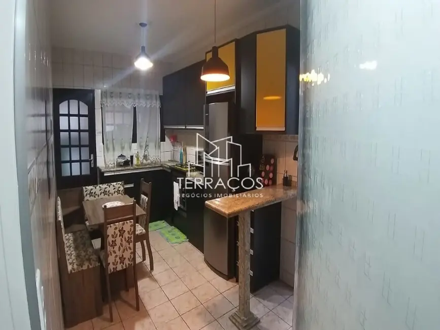 Foto 2 de Casa com 3 quartos à venda, 140m2 em Louveira - SP