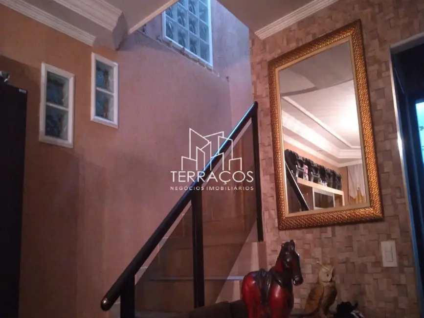 Foto 9 de Casa com 2 quartos à venda, 113m2 em Piqueri, São Paulo - SP