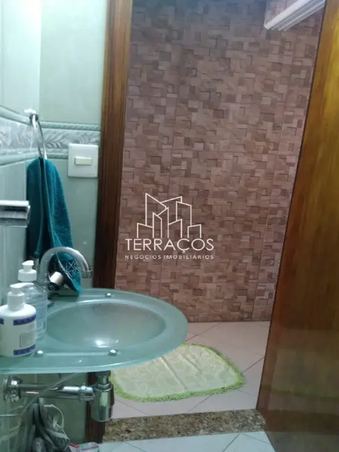 Foto 5 de Casa com 2 quartos à venda, 113m2 em Piqueri, São Paulo - SP