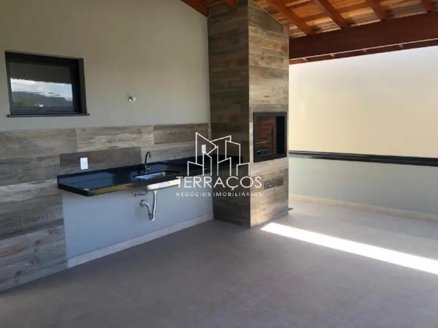 Foto 2 de Casa de Condomínio com 3 quartos à venda, 166m2 em Cabreuva - SP