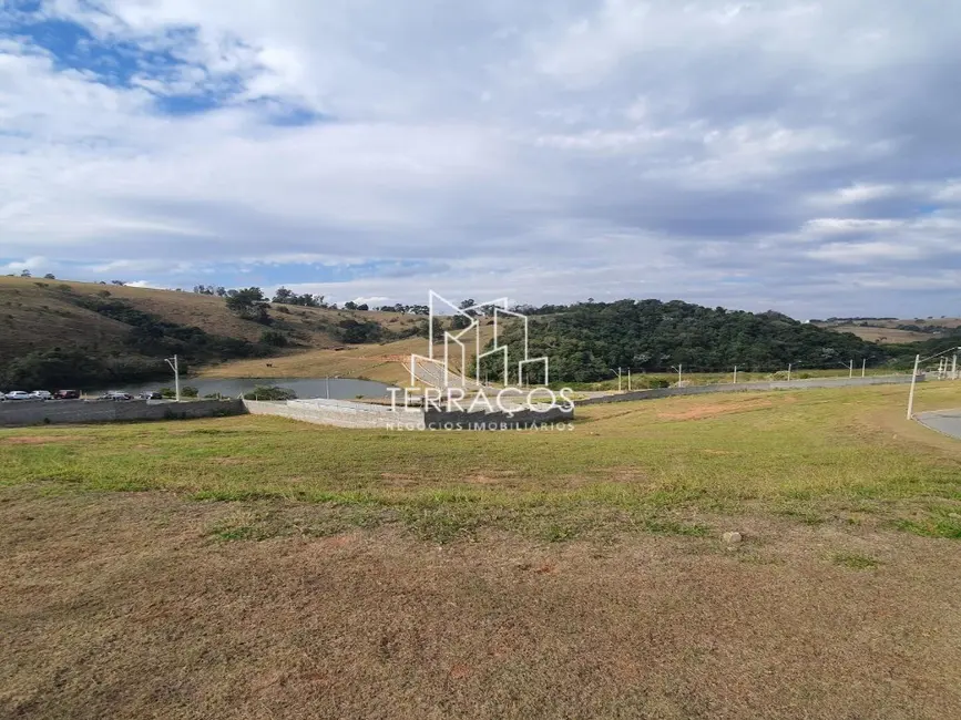 Foto 1 de Terreno / Lote à venda, 430m2 em Bairro Itapema, Itatiba - SP