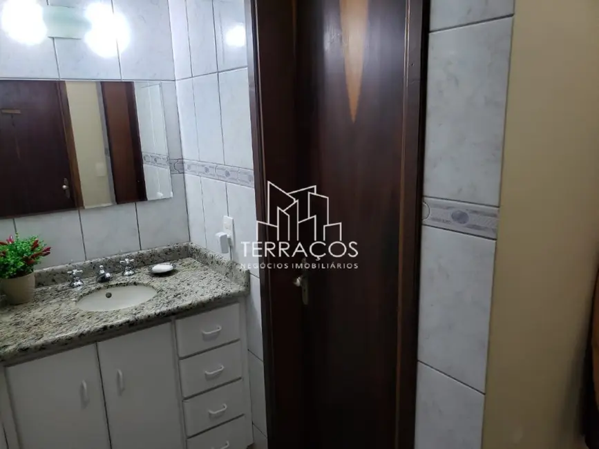 Casa com 3 quartos à venda, 233m2 em Jardim Caçula, Jundiai - SP - imagem 6 Foto 6 de Casa com 3 quartos à venda, 233m2 em Jardim Caçula, Jundiai - SP