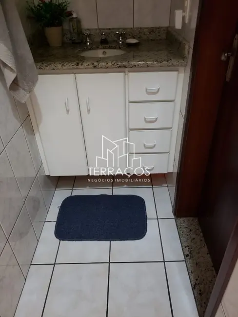 Casa com 3 quartos à venda, 233m2 em Jardim Caçula, Jundiai - SP - imagem 9 Foto 9 de Casa com 3 quartos à venda, 233m2 em Jardim Caçula, Jundiai - SP