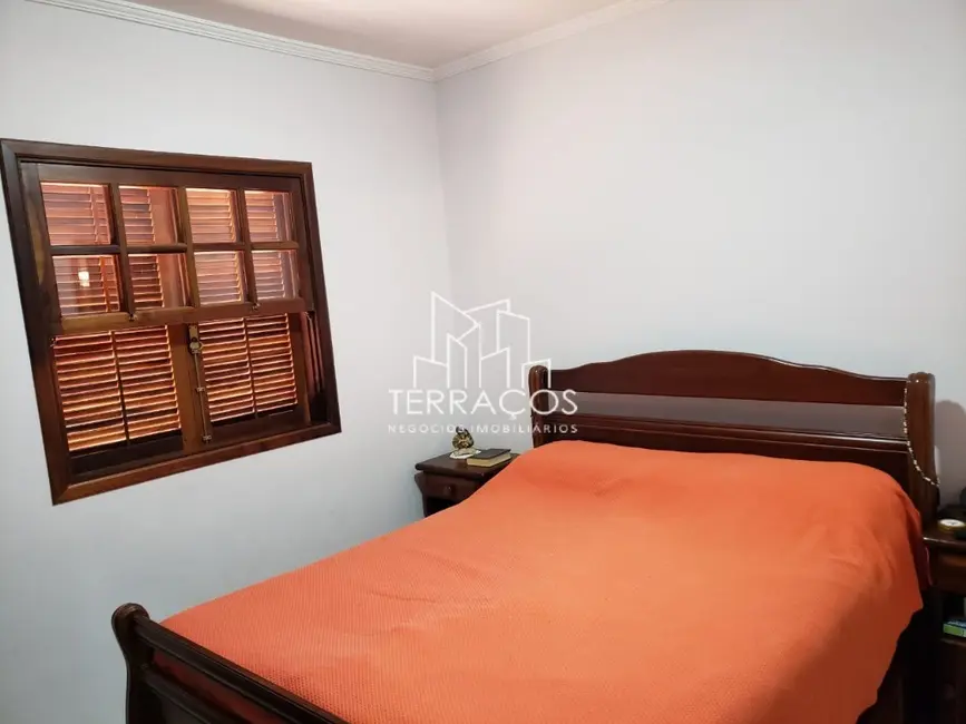 Casa com 3 quartos à venda, 233m2 em Jardim Caçula, Jundiai - SP - imagem 5 Foto 5 de Casa com 3 quartos à venda, 233m2 em Jardim Caçula, Jundiai - SP