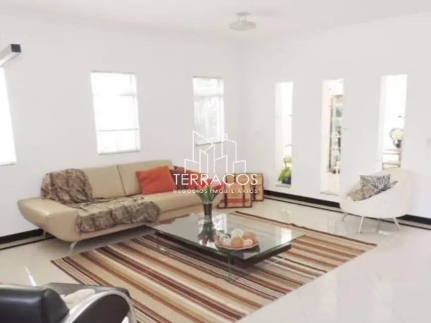 Foto 6 de Casa de Condomínio com 3 quartos à venda, 360m2 em Pinheirinho, Vinhedo - SP