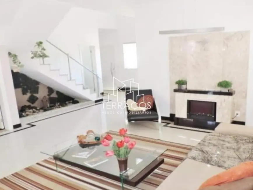 Foto 5 de Casa de Condomínio com 3 quartos à venda, 360m2 em Pinheirinho, Vinhedo - SP