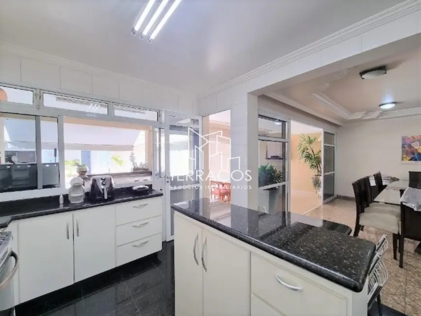 Foto 6 de Casa de Condomínio com 4 quartos à venda, 312m2 em Jundiai - SP