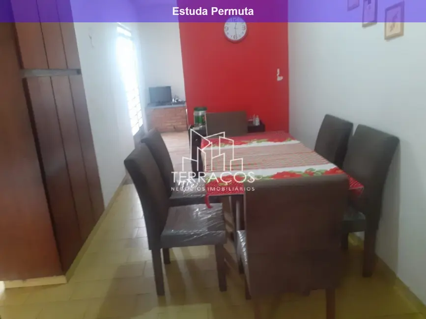 Foto 1 de Casa com 3 quartos à venda, 190m2 em Vila Vianelo, Jundiai - SP