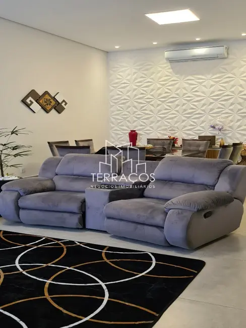 Foto 6 de Casa de Condomínio com 3 quartos à venda, 145m2 em Cabreuva - SP