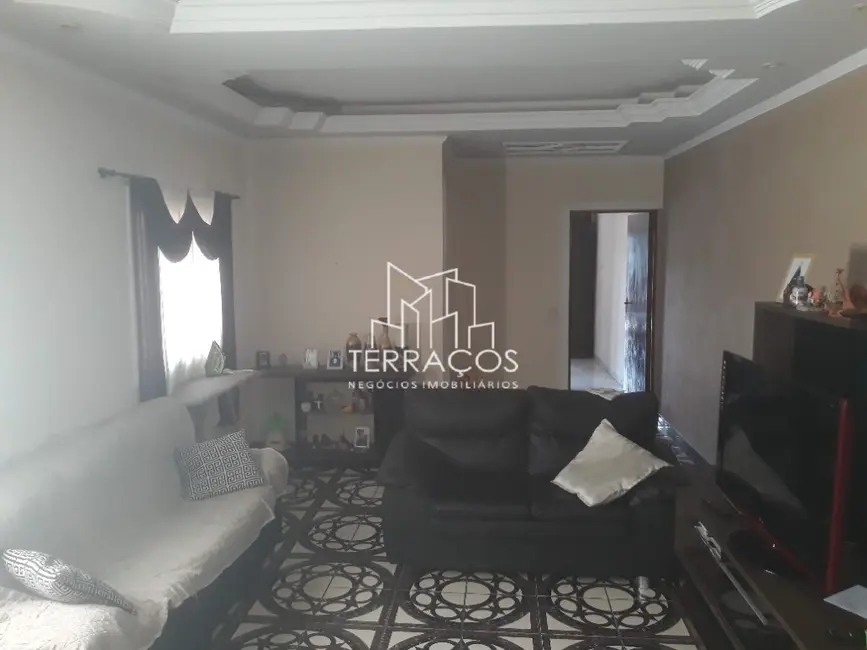 Foto 2 de Casa com 3 quartos à venda, 197m2 em Jardim Progresso, Franco Da Rocha - SP