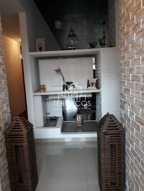 Casa com 4 quartos à venda, 530m2 em Jardim Bizarro, Jundiai - SP - imagem 5 Foto 5 de Casa com 4 quartos à venda, 530m2 em Jardim Bizarro, Jundiai - SP