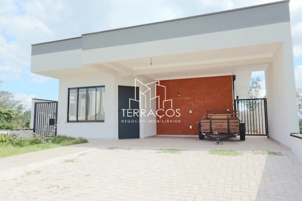 Foto 4 de Casa de Condomínio com 3 quartos à venda e para alugar, 259m2 em Louveira - SP