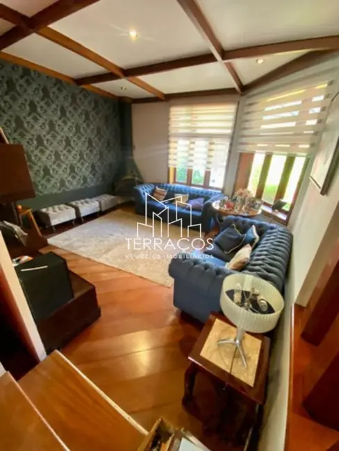 Casa com 4 quartos à venda, 361m2 em Jardim América, Jundiai - SP - imagem 3 Foto 3 de Casa com 4 quartos à venda, 361m2 em Jardim América, Jundiai - SP