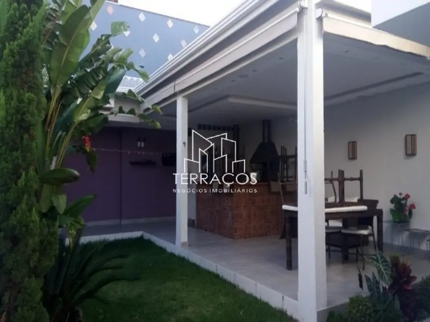 Casa com 3 quartos à venda, 270m2 em Horto Santo Antonio, Jundiai - SP - imagem 9 Foto 9 de Casa com 3 quartos à venda, 270m2 em Horto Santo Antonio, Jundiai - SP