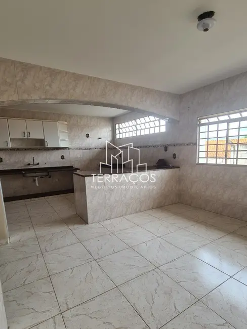 Foto 6 de Casa com 3 quartos à venda e para alugar, 348m2 em Jundiai - SP