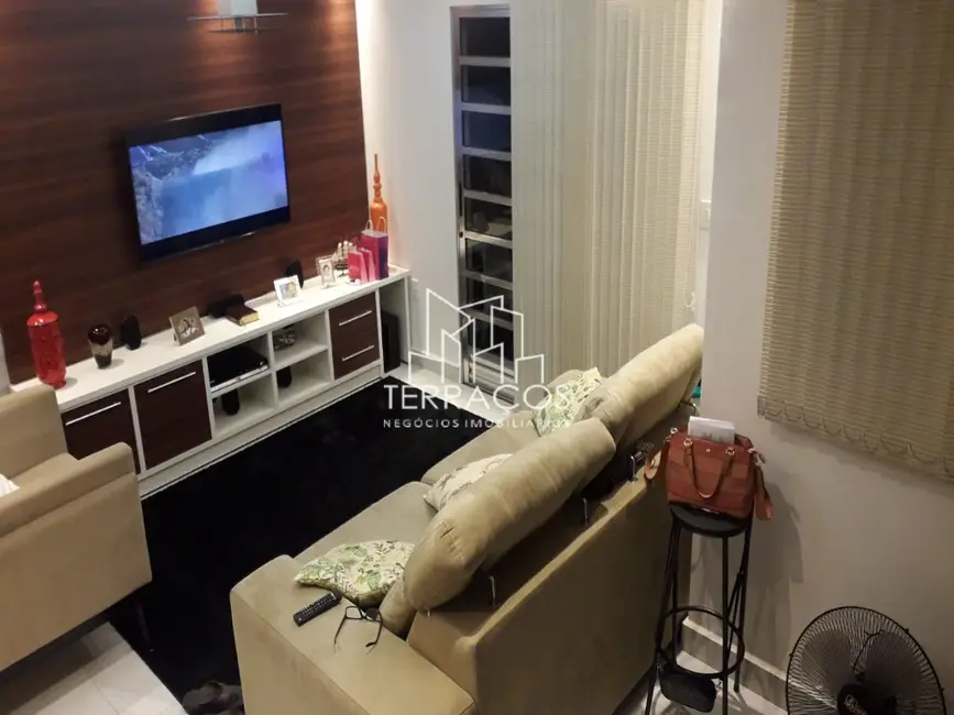 Casa com 3 quartos à venda, 194m2 em Parque Residencial Jundiaí, Jundiai - SP - imagem 1 Foto 1 de Casa com 3 quartos à venda, 194m2 em Parque Residencial Jundiaí, Jundiai - SP