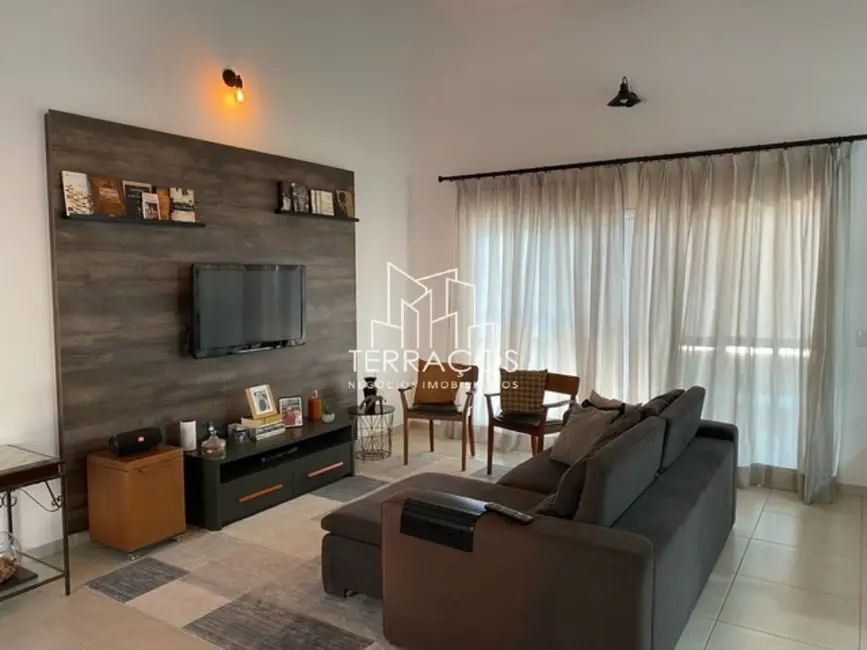 Casa de Condomínio com 4 quartos à venda e para alugar, 282m2 em Itupeva - SP - imagem 3 Foto 3 de Casa de Condomínio com 4 quartos à venda e para alugar, 282m2 em Itupeva - SP