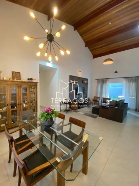 Casa de Condomínio com 4 quartos à venda e para alugar, 282m2 em Itupeva - SP - imagem 4 Foto 4 de Casa de Condomínio com 4 quartos à venda e para alugar, 282m2 em Itupeva - SP