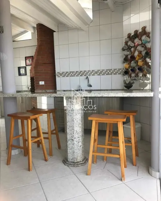 Foto 5 de Casa de Condomínio com 3 quartos à venda, 275m2 em Parque das Laranjeiras, Itatiba - SP