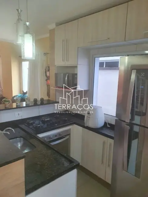 Foto 5 de Casa de Condomínio com 2 quartos à venda, 80m2 em Jardim das Tulipas, Jundiai - SP