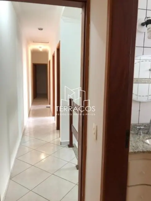 Casa com 3 quartos à venda, 170m2 em Parque da Represa, Jundiai - SP - imagem 9 Foto 9 de Casa com 3 quartos à venda, 170m2 em Parque da Represa, Jundiai - SP