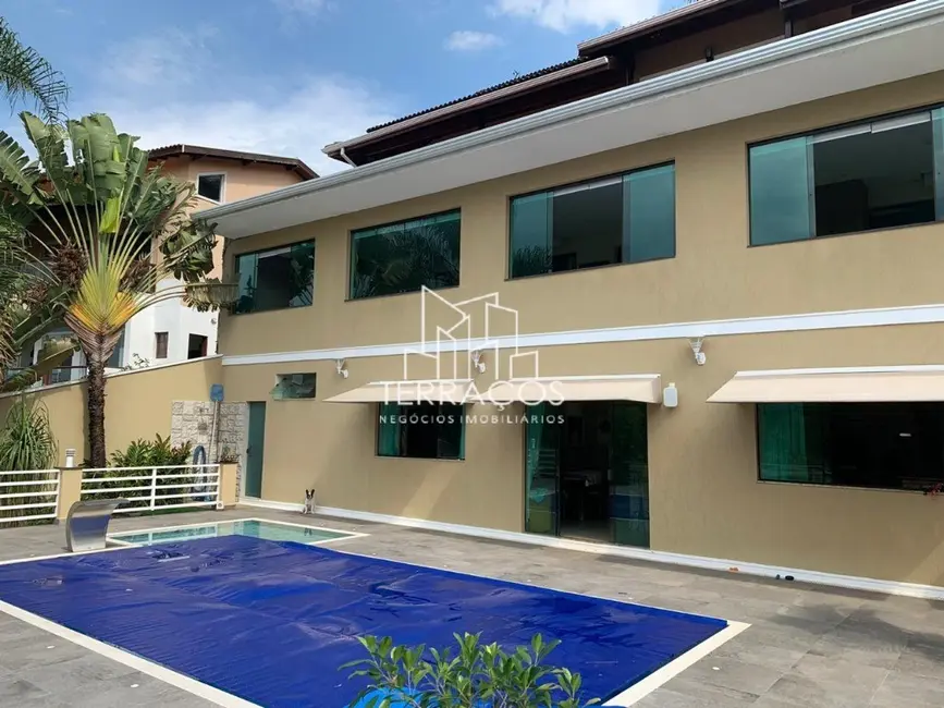 Casa de Condomínio com 4 quartos à venda, 600m2 em Serra dos Lagos (Jordanésia), Cajamar - SP - imagem 5 Foto 5 de Casa de Condomínio com 4 quartos à venda, 600m2 em Serra dos Lagos (Jordanésia), Cajamar - SP