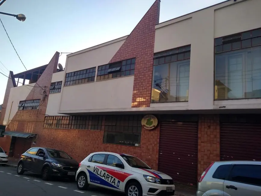 Sala Comercial para alugar, 210m2 em Centro, Jundiai - SP - imagem 4 Foto 4 de Sala Comercial para alugar, 210m2 em Centro, Jundiai - SP