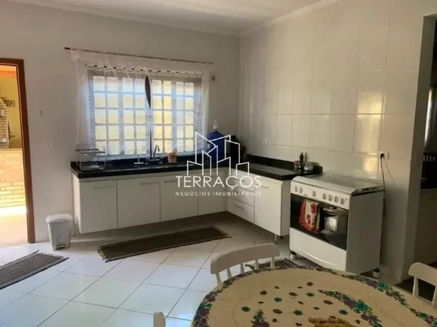 Foto 3 de Casa com 5 quartos à venda, 350m2 em Chácaras Fernão Dias, Atibaia - SP