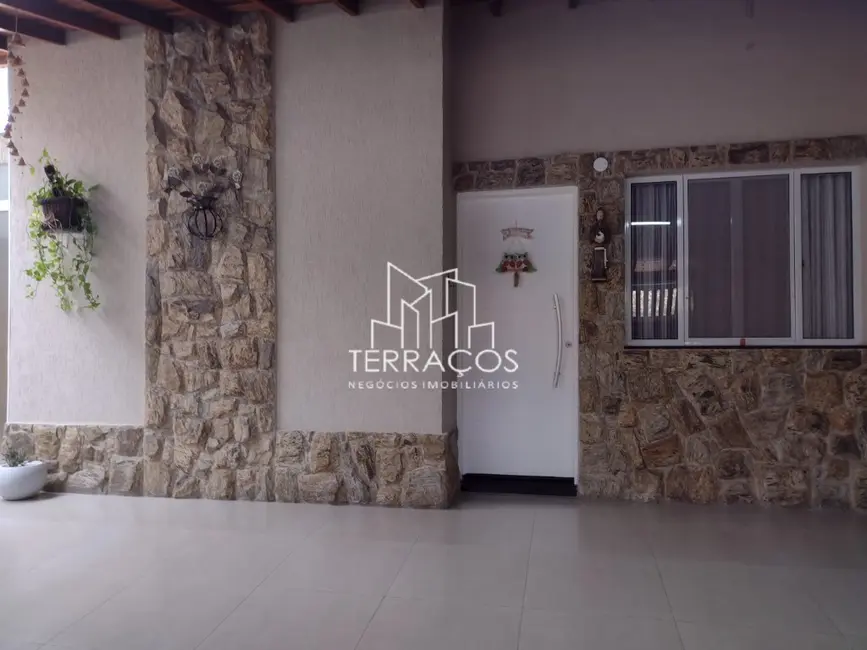 Casa com 3 quartos à venda, 139m2 em Parque da Colônia, Jundiai - SP - imagem 2 Foto 2 de Casa com 3 quartos à venda, 139m2 em Parque da Colônia, Jundiai - SP