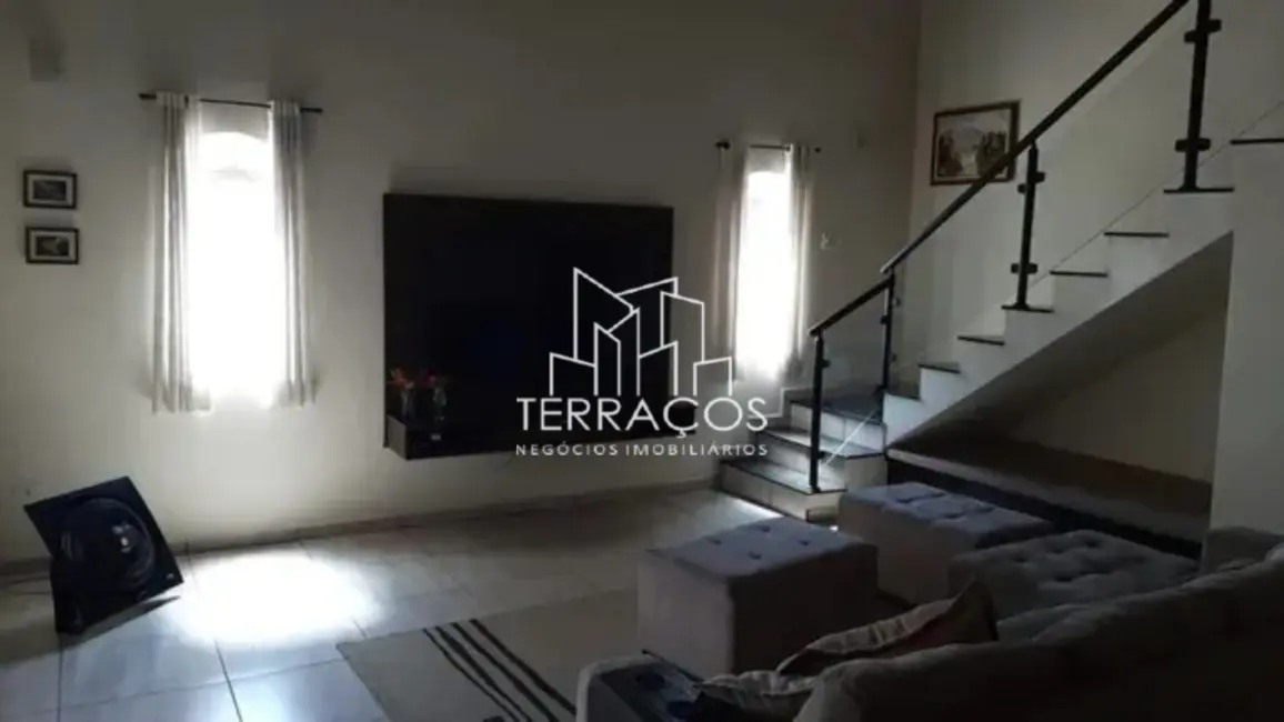 Foto 5 de Casa com 3 quartos à venda, 330m2 em Campos de Atibaia, Atibaia - SP