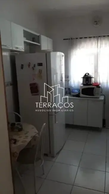 Foto 2 de Casa com 3 quartos à venda, 330m2 em Campos de Atibaia, Atibaia - SP