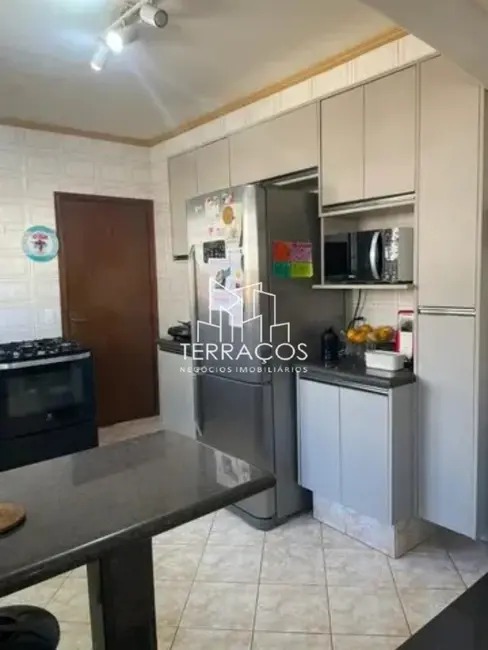 Foto 7 de Chácara com 4 quartos à venda, 300m2 em Chácara Alvorada, Braganca Paulista - SP
