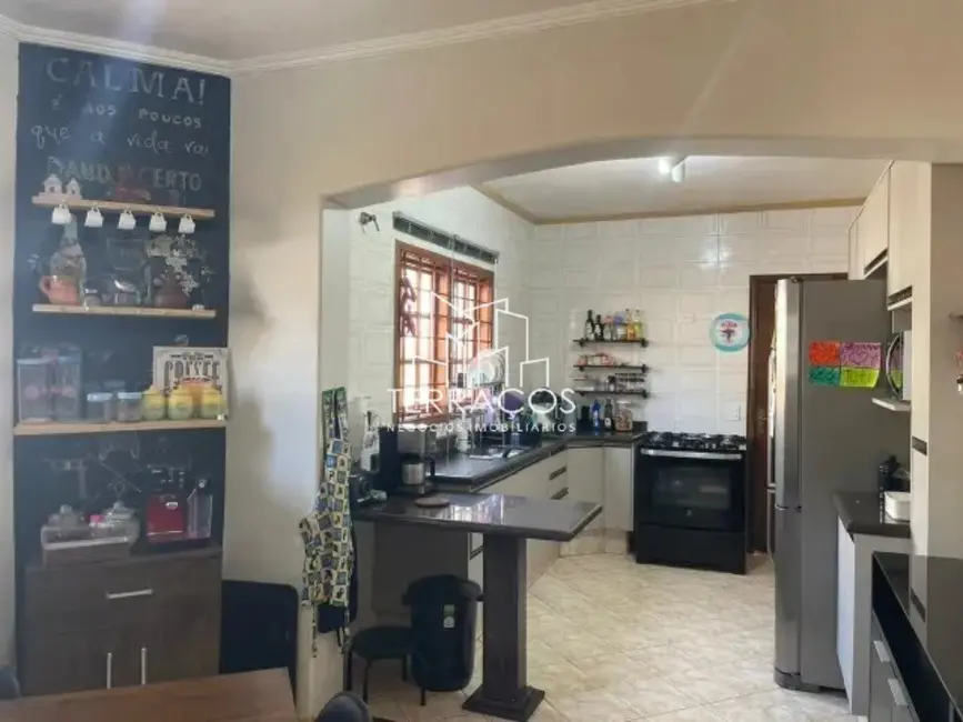 Foto 6 de Chácara com 4 quartos à venda, 300m2 em Chácara Alvorada, Braganca Paulista - SP